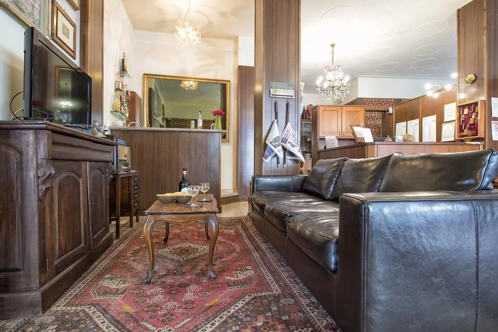 Hotel Marisa Albenga