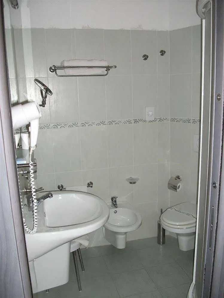 Hotel Marisa Albenga 3*,