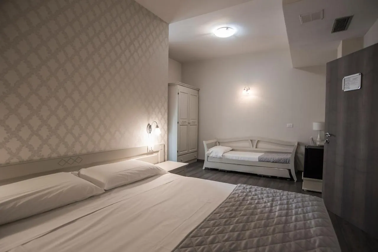 ***  Hotel Marisa Albenga Italia