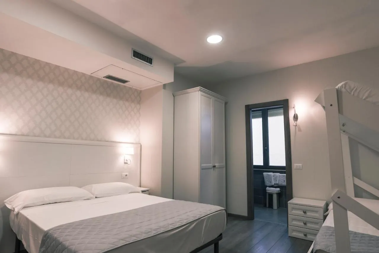 Hotel Marisa Albenga